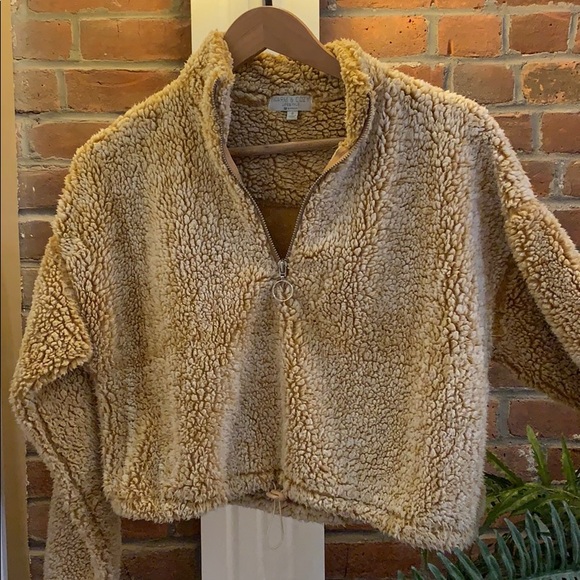 Cropped teddy quarter zip - Picture 2 of 6